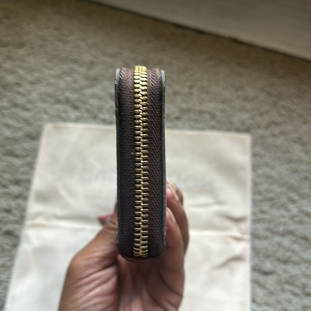 Louis Vuitton Clémence Wallet (like new w/ box) - Picture 10 of 15